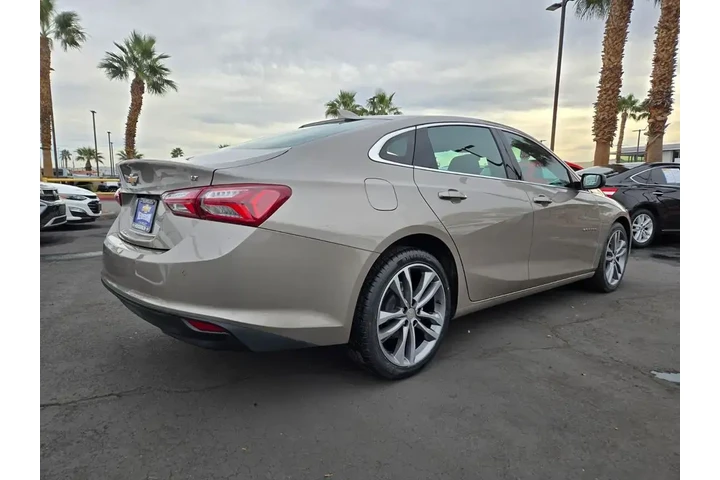 $19394 : Chevrolet Malibu 2024 LT 4dr image 6