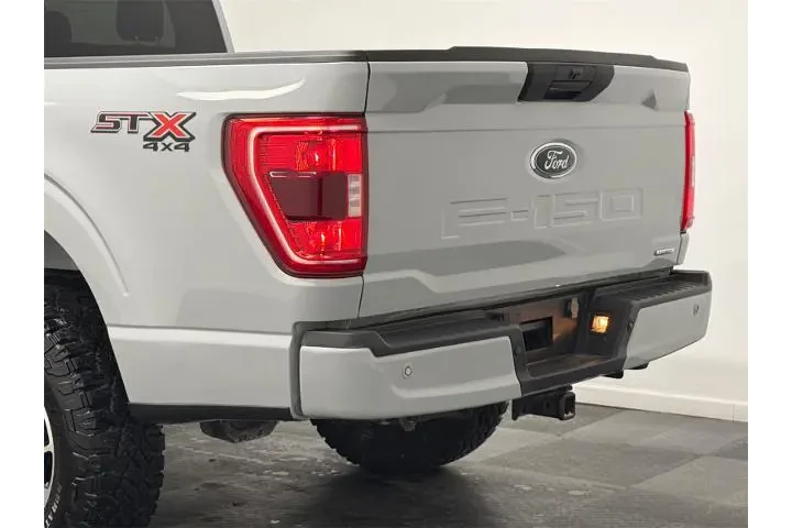 $30000 : Ford F-150 2023 4x4 XL 4dr S image 7