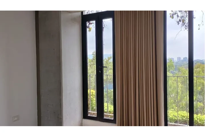 $150000 : Venta de Apartamento zona 10 image 5