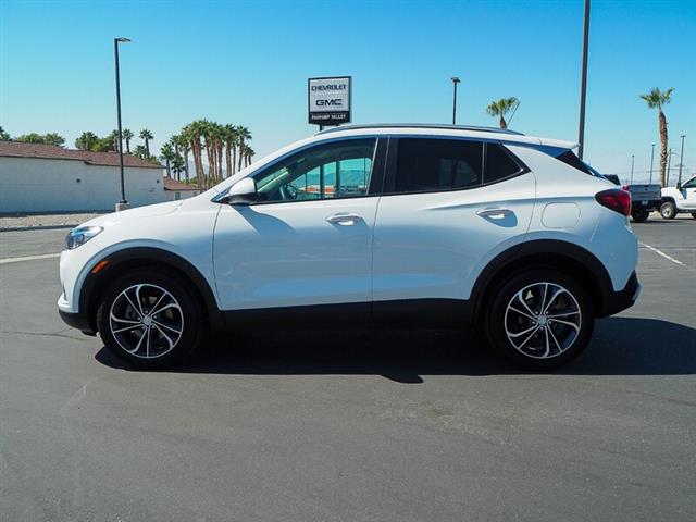 $21914 : Pre-Owned 2022 ENCORE GX SELE image 4