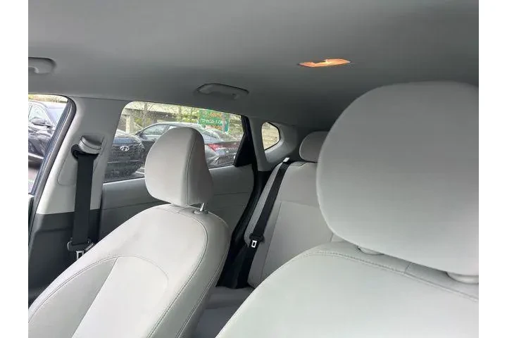 $23916 : Hyundai KONA 2025 AWD SEL 4d image 10