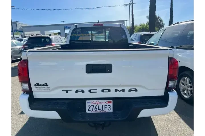 $32988 : Toyota Tacoma 2021 4x4 TRD O image 9