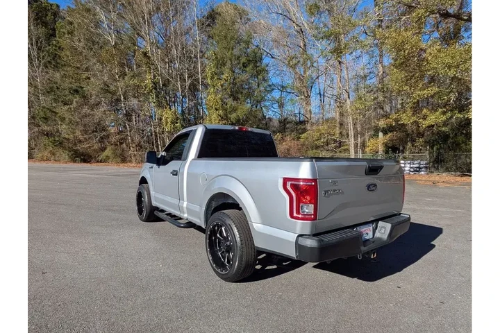 $18991 : Ford F-150 2017 4x2 XL 2dr R image 9