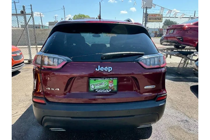 $25995 : 2021 Cherokee Latitude Lux image 8