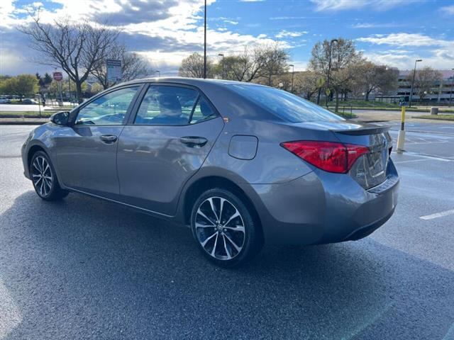 $13900 : 2018 Corolla SE image 6