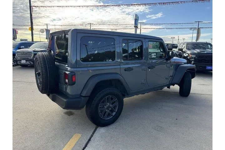 $36841 : Jeep Wrangler 2025 4x4 Sport image 6