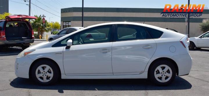 $7997 : 2010 Prius II image 9