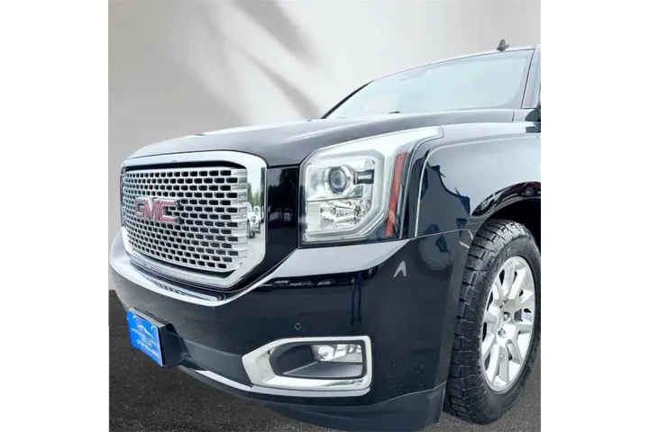 $24990 : 2015 GMC Yukon Denali image 10