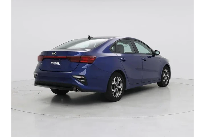 $15998 : Kia Forte 2021 LXS 4dr Sedan image 8