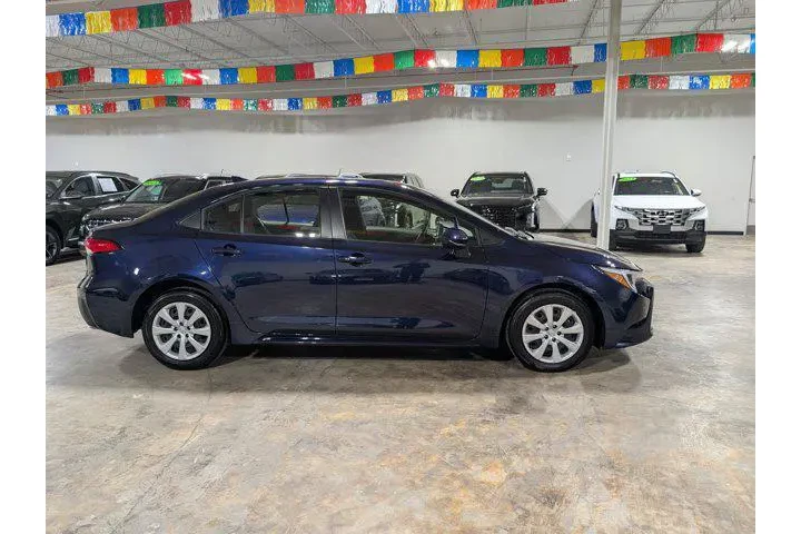 $22988 : Toyota Corolla Hybrid 2025 L image 2