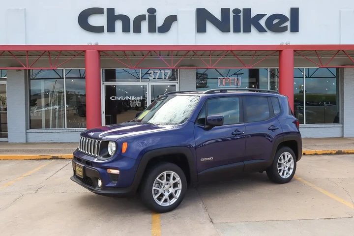 $19688 : 2019 Renegade Latitude image 1