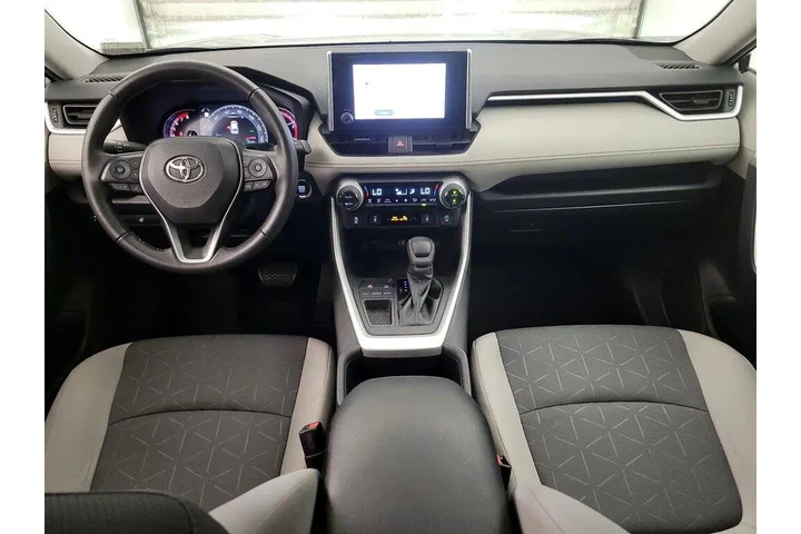 $29998 : Toyota RAV4 2023 XLE 4dr SUV image 9