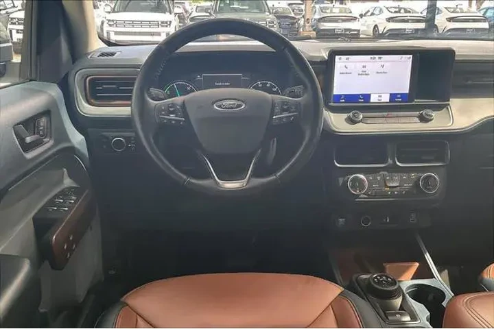 $18987 : Ford Maverick 2022 Lariat 4d image 6