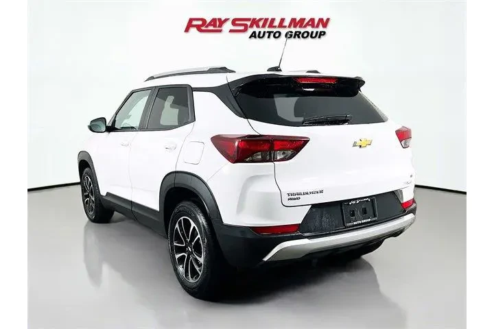 $26975 : Chevrolet Trailblazer 2025 4 image 5