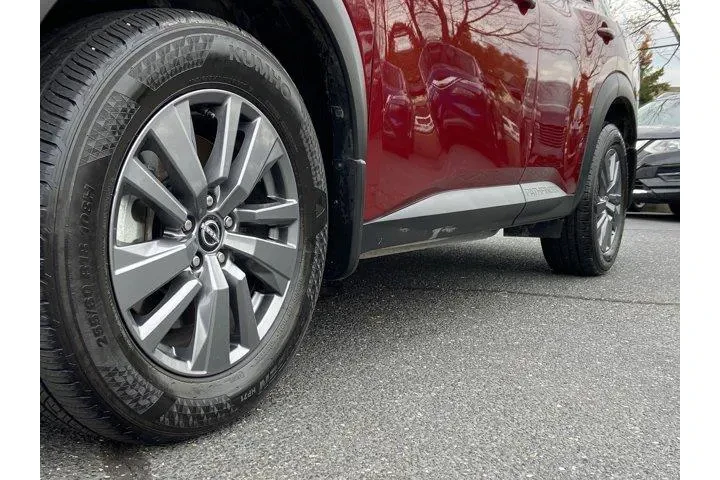 Nissan Pathfinder 2024 AWD S image 9