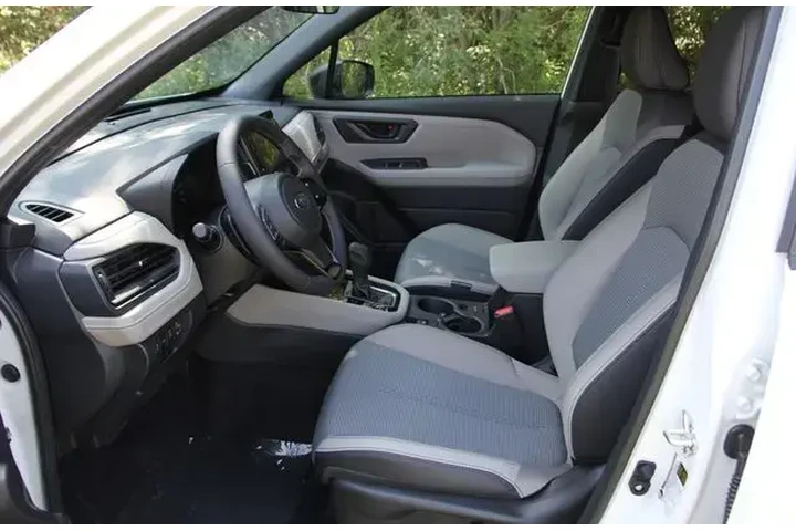 $34991 : Subaru Forester 2025 AWD Pre image 9