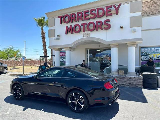 $32995 : Pre-Owned 2022 Mustang EcoBoo image 4