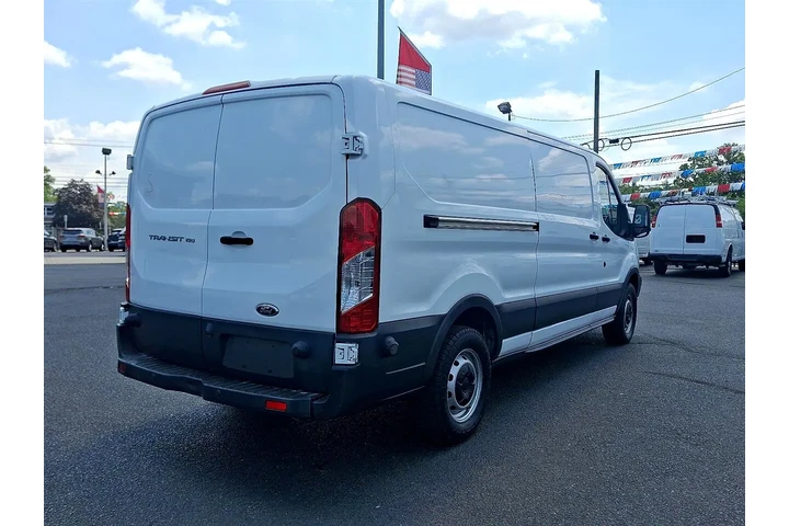 $19400 : 2015 Transit 150 Van Low Roof image 6