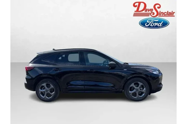$24499 : Ford Escape 2023 ST-Line 4dr image 5