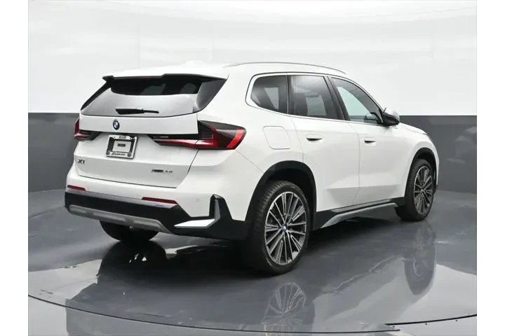 $34891 : BMW X1 2024 AWD xDrive28i 4d image 5