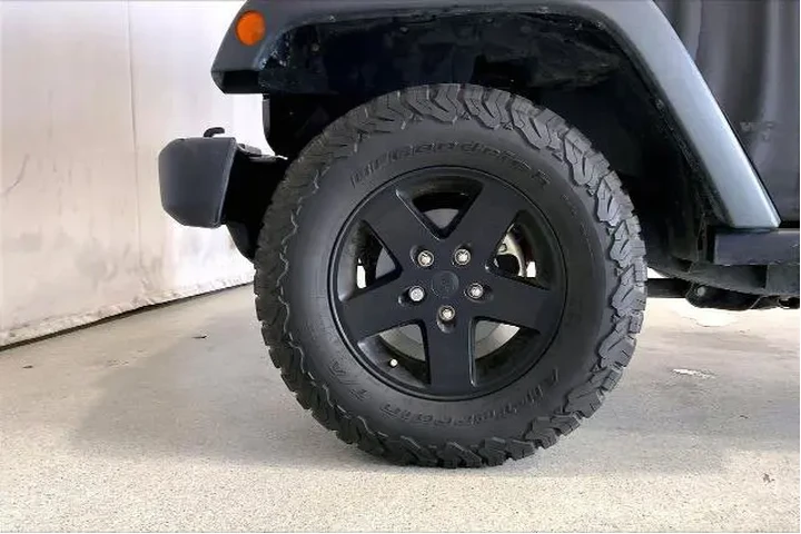 $23971 : Jeep Wrangler Unlimited 2017 image 6