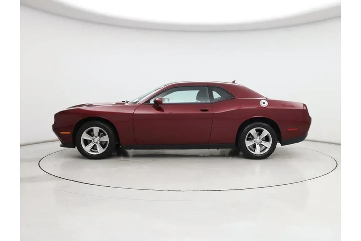 $23998 : Dodge Challenger 2017 SXT 2d image 3