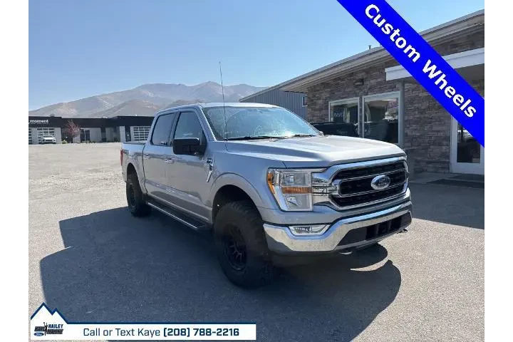 $27687 : Ford F-150 2021 4x4 XLT 4dr image 3