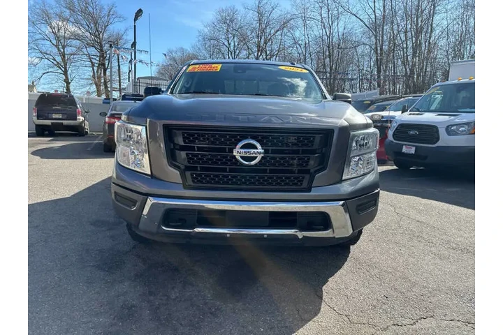 $21499 : 2021 Titan SV image 3