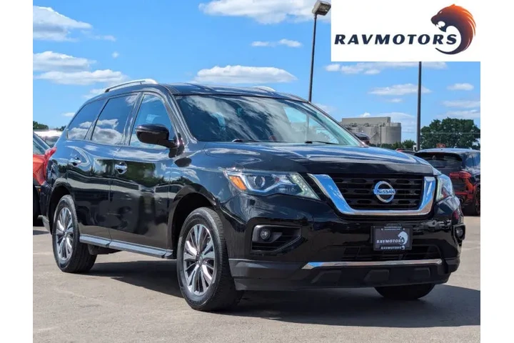 $14975 : 2018 Pathfinder SV image 3