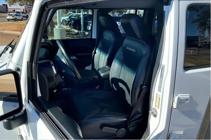 $19896 : Jeep Wrangler JK Unlimited 2 image 7