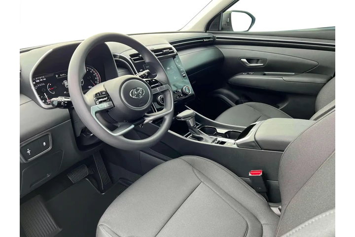 $23192 : Hyundai TUCSON 2024 SE 4dr S image 2