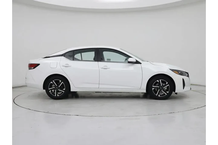 $19998 : Nissan Sentra 2025 SV 4dr Se image 7