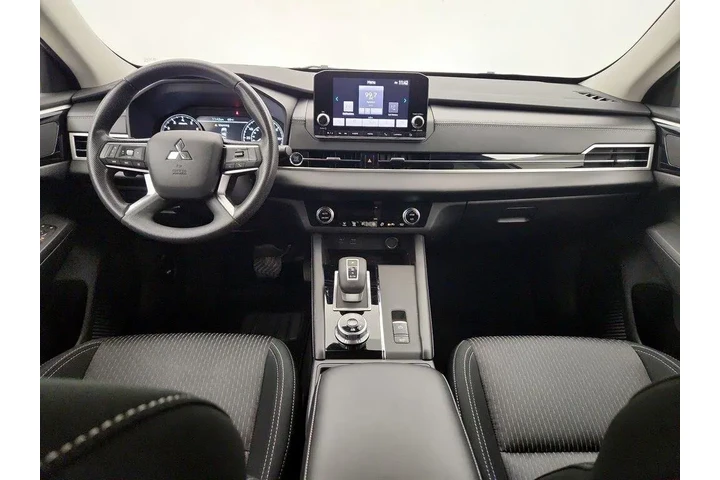 $25998 : Mitsubishi Outlander 2022 AW image 9