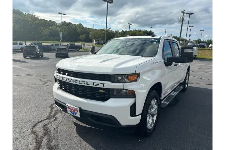 $33950 : Chevrolet Silverado 1500 201 image 2