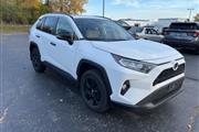 Pre-Owned 2020 RAV4 XLE en Milwaukee