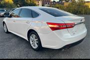 $13500 : Used 2014 Avalon 4dr Sdn XLE thumbnail