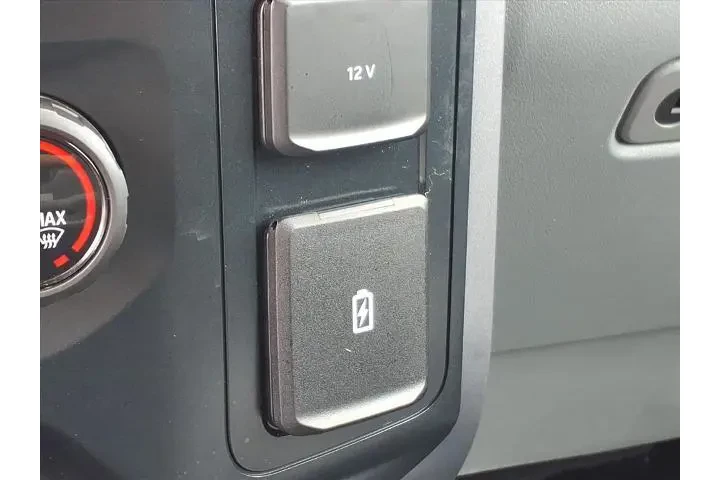 $32988 : Ford F-150 2023 4x2 XLT 4dr image 9