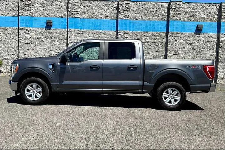 $27198 : Ford F-150 2021 4x4 XLT 4dr image 3