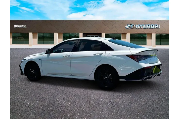 $26800 : Hyundai ELANTRA 2025 N Line image 4