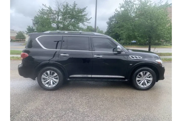 $9995 : 2016 QX80 image 6