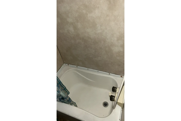 $750 : RV.  Cuando en renta image 3
