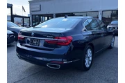 $27495 : BMW 7 Series 2019 AWD 740i x thumbnail