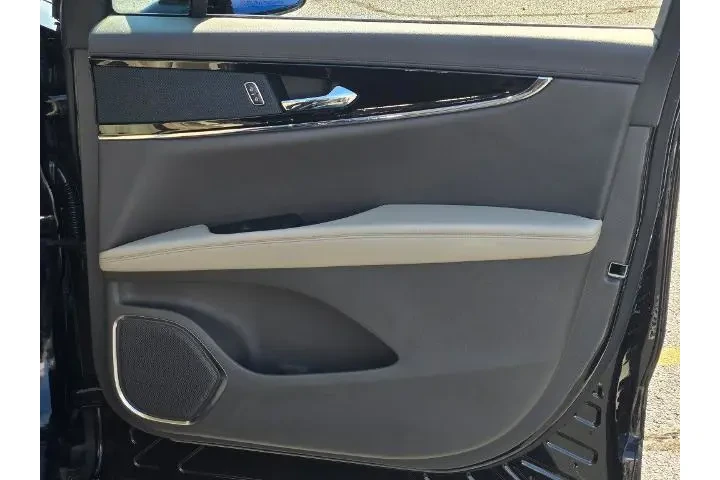 $29290 : Lincoln Nautilus 2021 Standa image 4