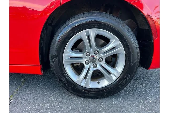 $23995 : Dodge Charger 2022 SXT 4dr S image 10