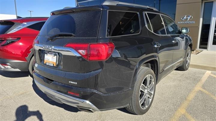 $19257 : Pre-Owned 2019 Acadia Denali image 3