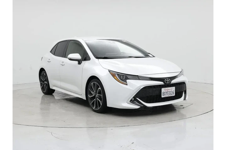 $21998 : Toyota Corolla Hatchback 202 image 1