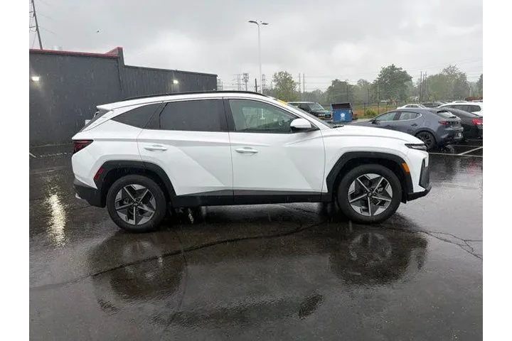 $26980 : Hyundai TUCSON 2025 SEL 4dr image 6