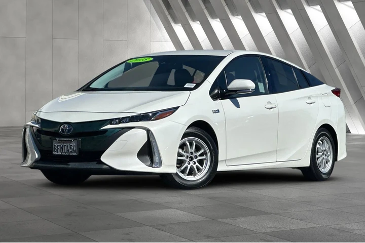 $18000 : Toyota Prius Prime 2018 Plus image 2
