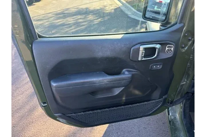 $27500 : Jeep Wrangler 2023 4x4 Sport image 8