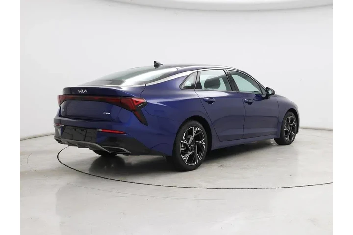 $27998 : Kia K5 2025 GT-Line 4dr Seda image 8